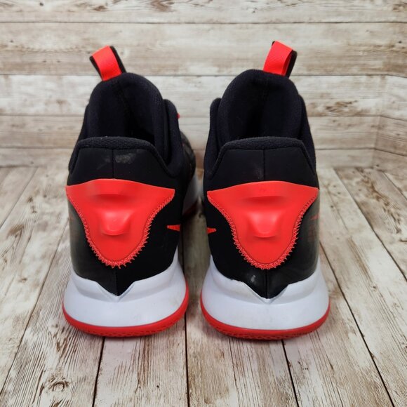 NIKE LeBron Witness V Men\'s 13 Black Bright Crimson Sneaker Shoes CQ9380-005 EUC main image 7